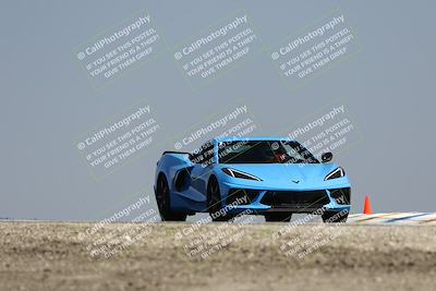 media/May-25-2025-Lotus Club Golden Gate (Sun) [[681474f0a2]]/Advanced Group/Turn 2/